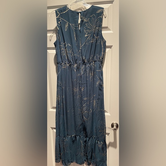 Sleeveless Dark Green and Gild Floral Midi Dress Plus 16W - Picture 4 of 9